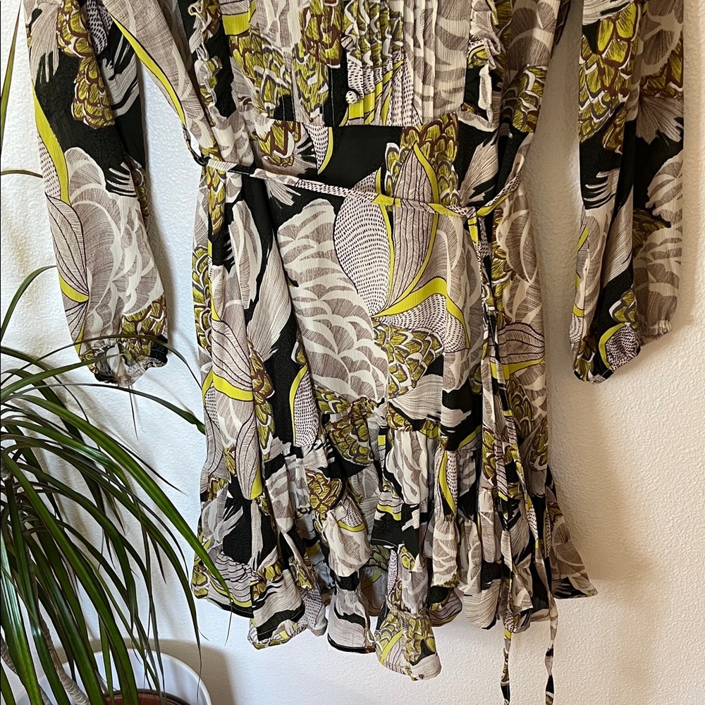 Bardot Olive Floral Print Midi Dress - Picture 5 of 7